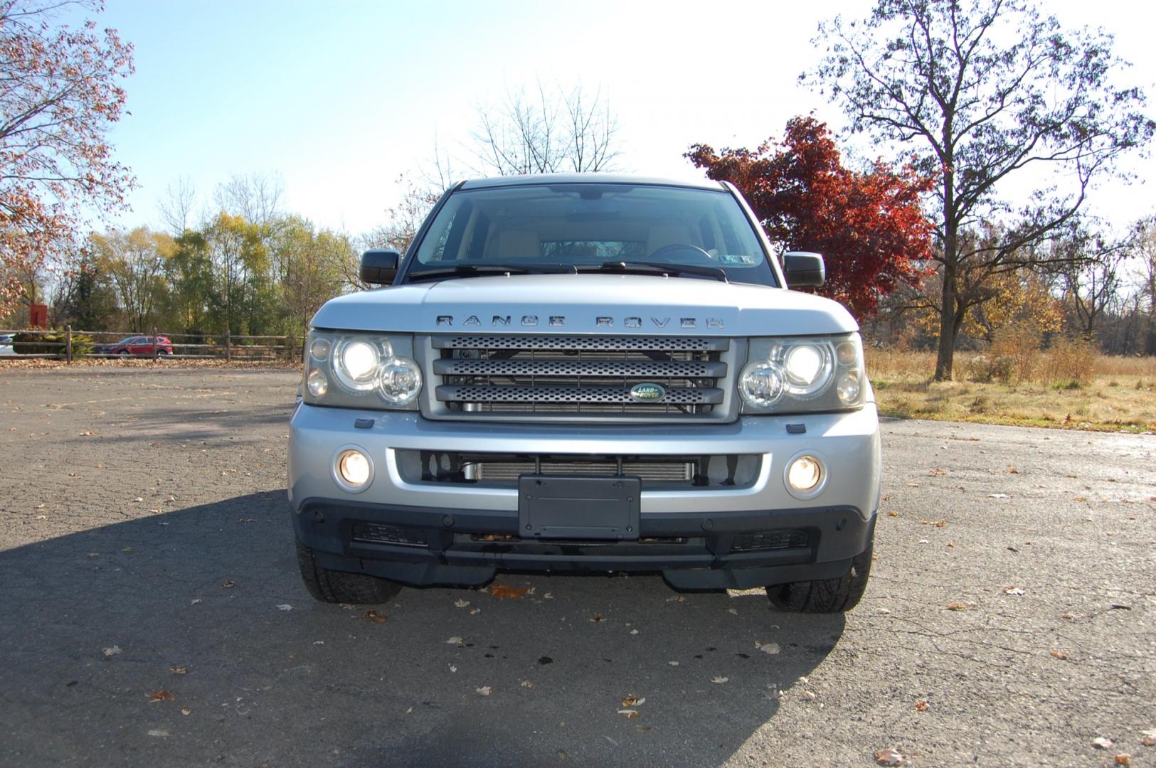 2009 Silver /Beige Leather Land Rover Range Rover Sport HSE (SALSK25419A) with an 4.4L V8 DOHC 32V engine, Automatic transmission, located at 6528 Lower York Road, New Hope, PA, 18938, (215) 862-9555, 40.358707, -74.977882 - Here we have a nice Range Rover Sport with a 4.4L V8 putting power to all four wheels via an automatic shifting transmission. The interior offers beige leather with wood trim, keyless entry, dual climate controls, heated seats front and back, AM/FM/CD/AUX radio with navigation, Harman/Kardon speaker - Photo#8